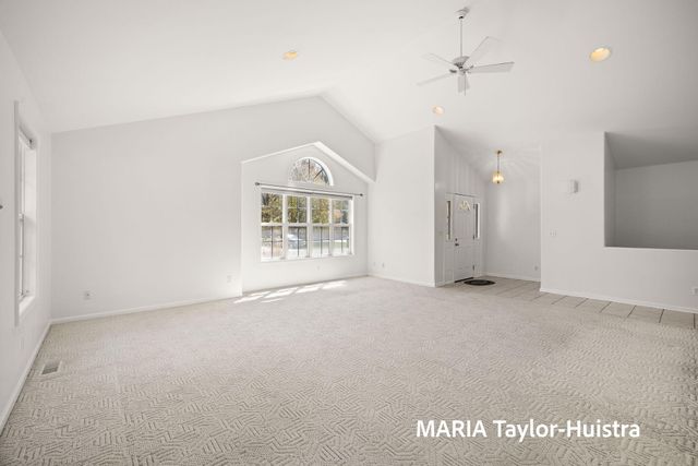 3689 Whispering Woods Drive, Muskegon, MI 49444