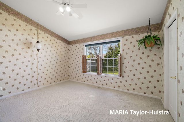 3689 Whispering Woods Drive, Muskegon, MI 49444