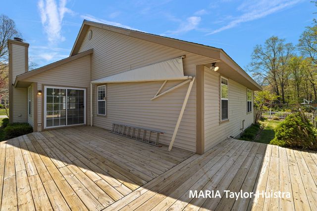 3689 Whispering Woods Drive, Muskegon, MI 49444