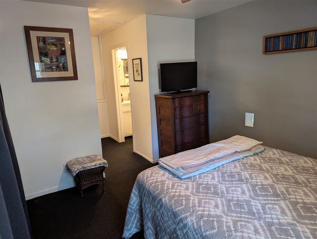 1861 Glen Avenue, Muskegon, MI 49441