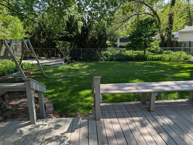 1861 Glen Avenue, Muskegon, MI 49441