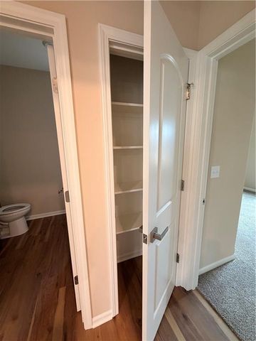 1309 NE White Oaks Lane, Oak Grove, MO 64075