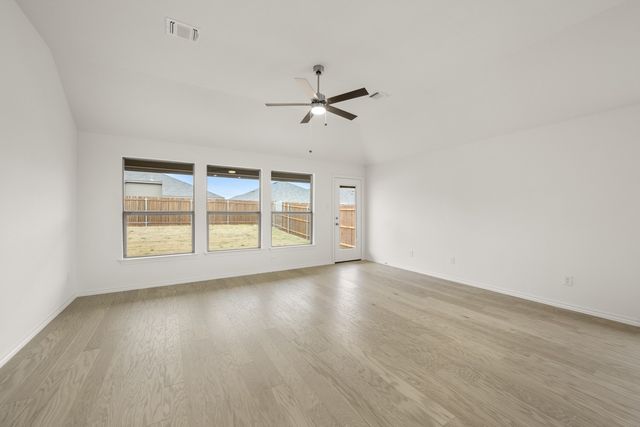 4532 Lyre Leaf Drive, Fort Worth, TX 76036