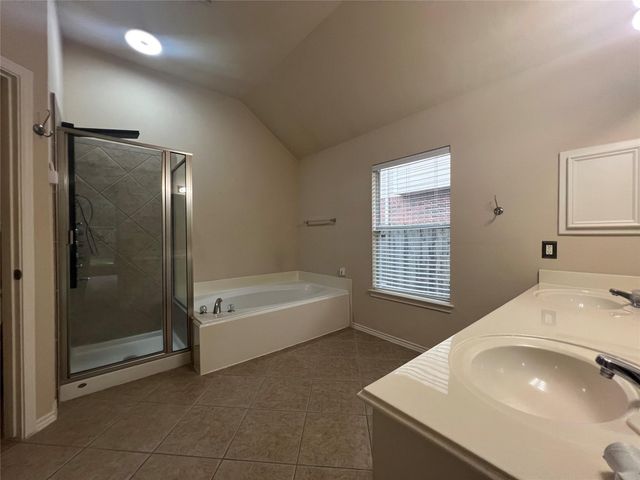 28106 Emma Gardens Lane, Spring, TX 77386