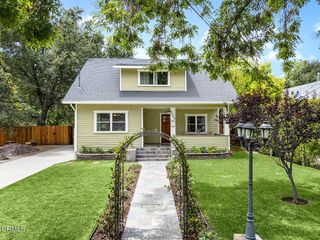 1969 N Raymond Avenue, Pasadena, CA 91103