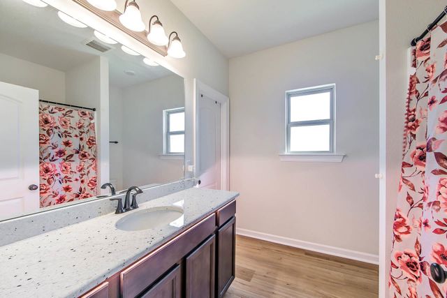 270 Shadow Pointe Road, Thibodaux, LA 70301