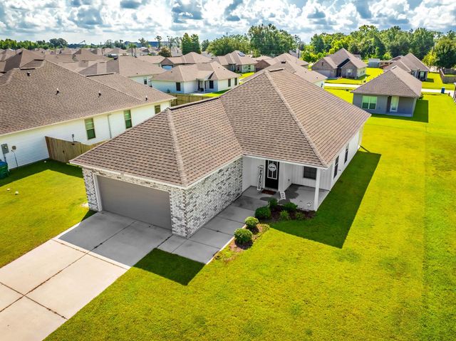 270 Shadow Pointe Road, Thibodaux, LA 70301