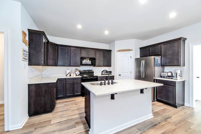 270 Shadow Pointe Road, Thibodaux, LA 70301