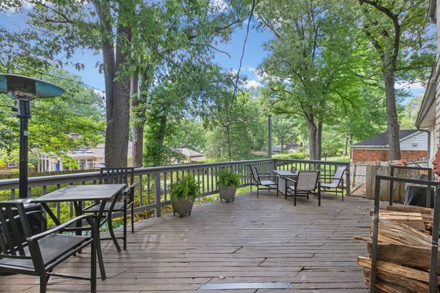 1717 POPLAR ESTATES PKY, Germantown, TN 38138