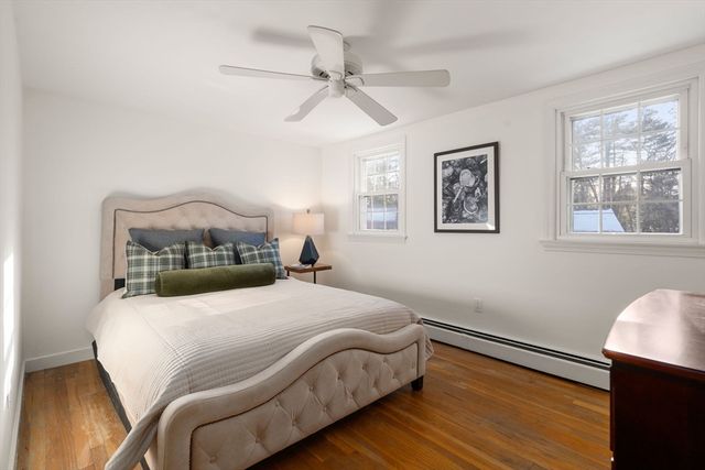 16 Sunnyside Ave, Wellesley, MA 02482