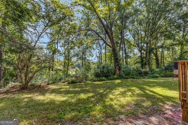 135 Highland Drive, Stockbridge, GA 30281