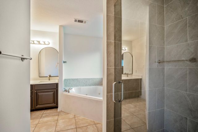 12944 Point Aquarius Boulevard, Willis, TX 77318