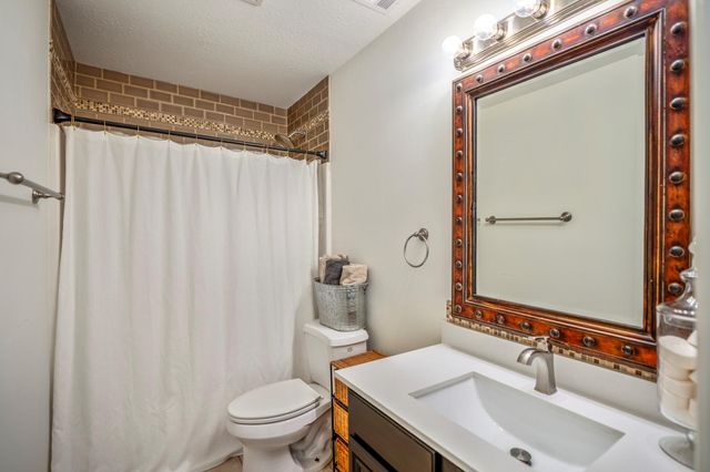 12944 Point Aquarius Boulevard, Willis, TX 77318