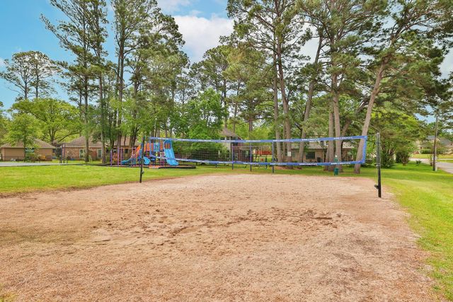 12944 Point Aquarius Boulevard, Willis, TX 77318