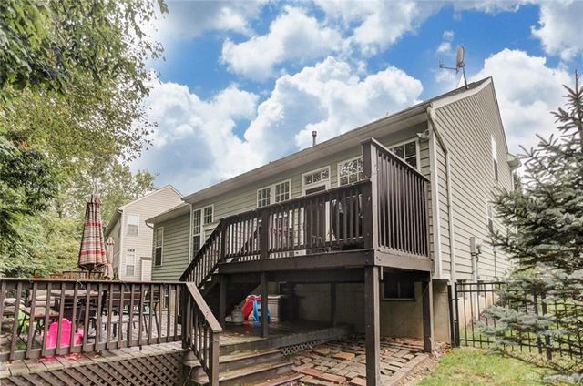 1872 Olde Haley Drive, Centerville, OH 45458