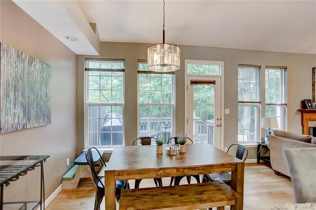 1872 Olde Haley Drive, Centerville, OH 45458