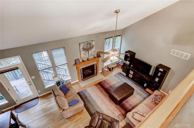 1872 Olde Haley Drive, Centerville, OH 45458