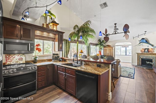 601 Monroe Avenue, Cape Canaveral, FL 32920