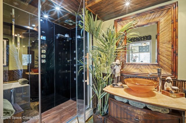 601 Monroe Avenue, Cape Canaveral, FL 32920