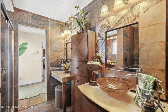 601 Monroe Avenue, Cape Canaveral, FL 32920