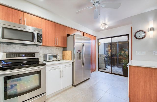 1304 PASADENA AVENUE S 3, South Pasadena, FL 33707