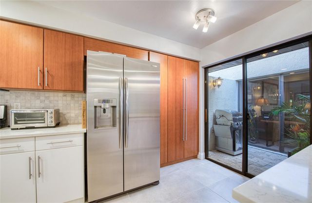 1304 PASADENA AVENUE S 3, South Pasadena, FL 33707