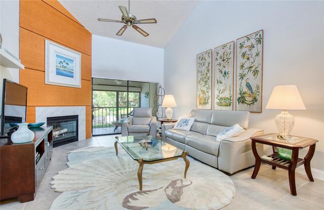 1304 PASADENA AVENUE S 3, South Pasadena, FL 33707