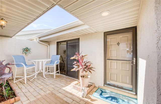 1304 PASADENA AVENUE S 3, South Pasadena, FL 33707