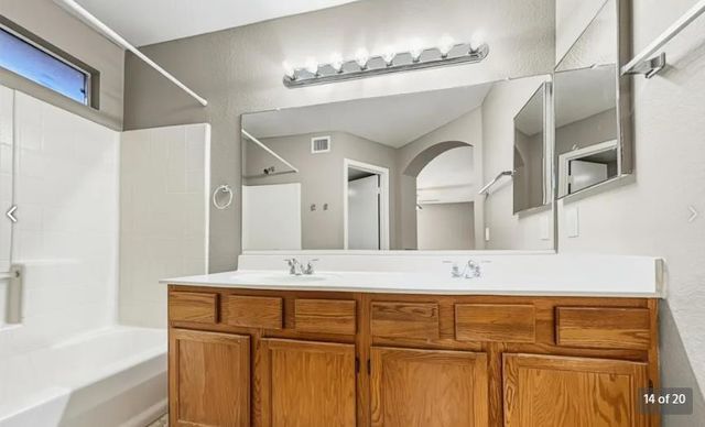 16487 N 67th Drive, Peoria, AZ 85382