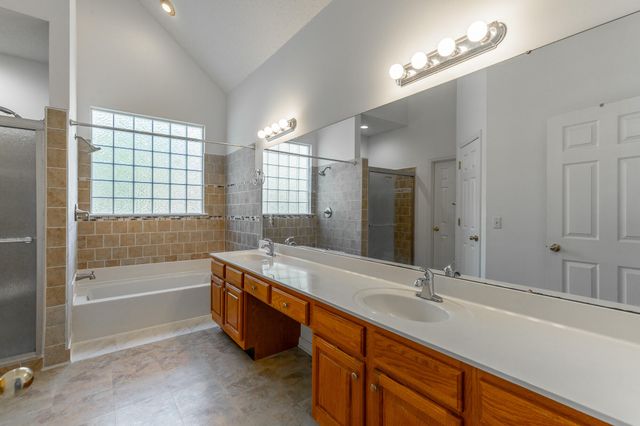 1615 Gunston Hall Road, Hixson, TN 37343