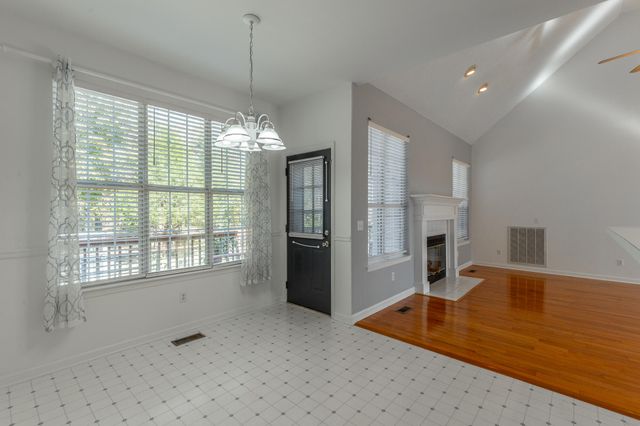 1615 Gunston Hall Road, Hixson, TN 37343