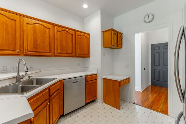 1615 Gunston Hall Road, Hixson, TN 37343