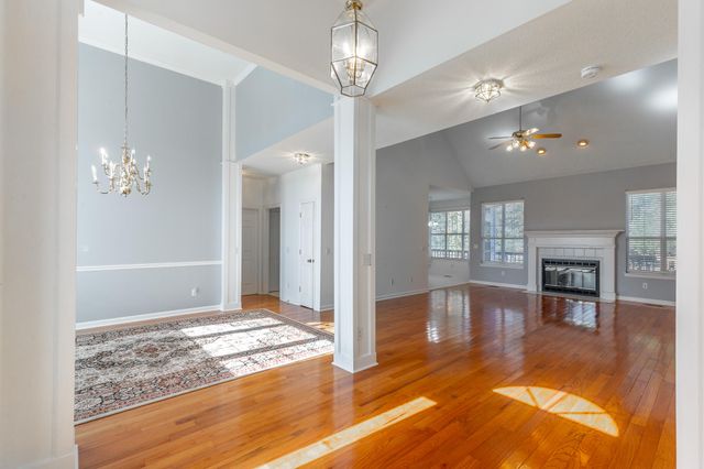 1615 Gunston Hall Road, Hixson, TN 37343