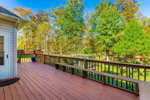 1615 Gunston Hall Road, Hixson, TN 37343