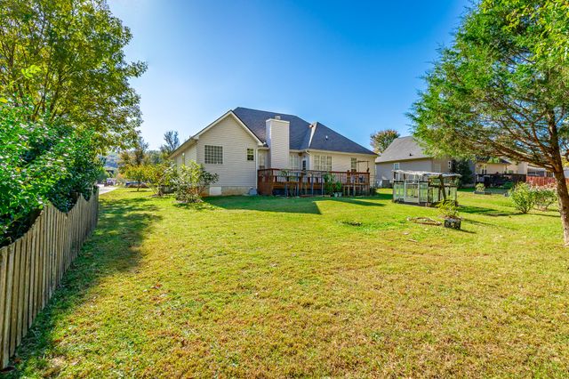 1615 Gunston Hall Road, Hixson, TN 37343