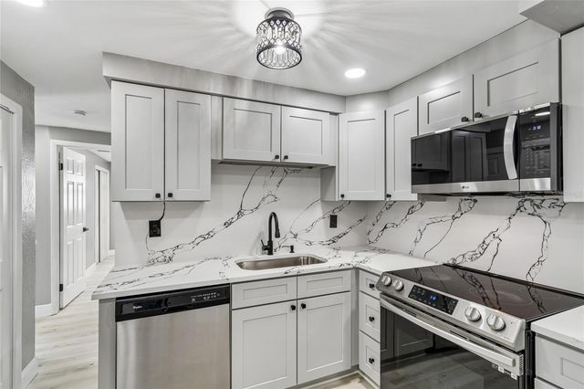 4834 MILE STRETCH DRIVE, Holiday, FL 34690