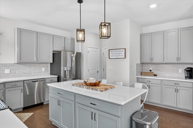 2757 Salt Springs Drive, Saline, MI 48176