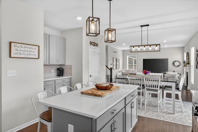 2757 Salt Springs Drive, Saline, MI 48176