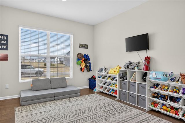 2757 Salt Springs Drive, Saline, MI 48176