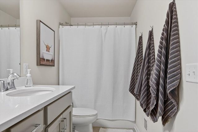 2757 Salt Springs Drive, Saline, MI 48176