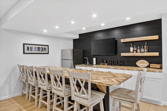 2757 Salt Springs Drive, Saline, MI 48176