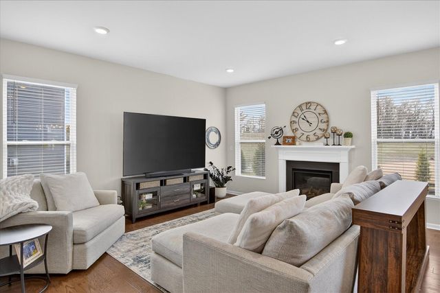 2757 Salt Springs Drive, Saline, MI 48176