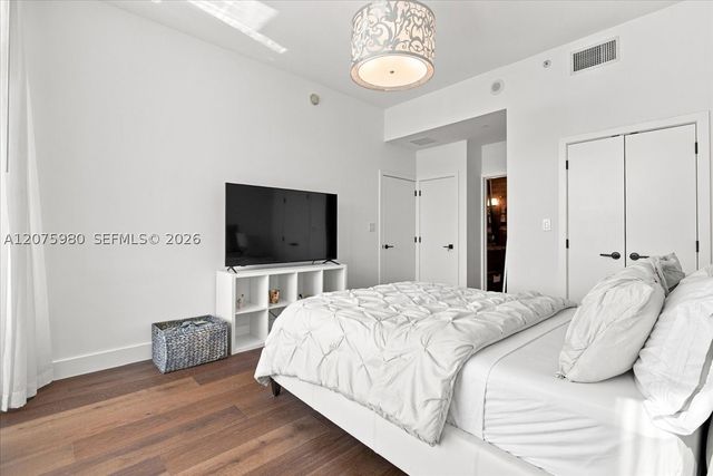 6799 Collins Ave 412, Miami Beach, FL 33141