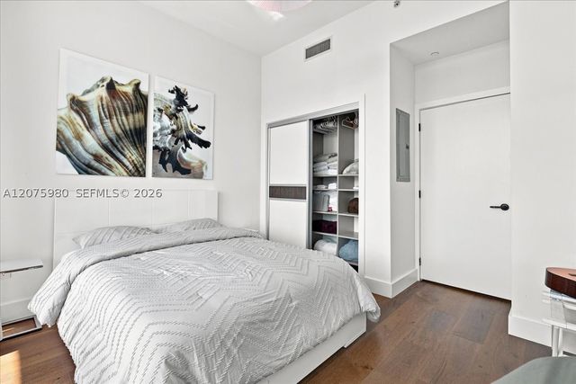 6799 Collins Ave 412, Miami Beach, FL 33141