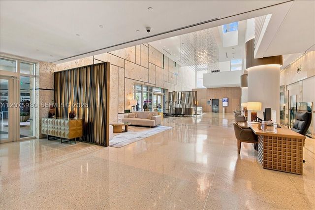 6799 Collins Ave 412, Miami Beach, FL 33141