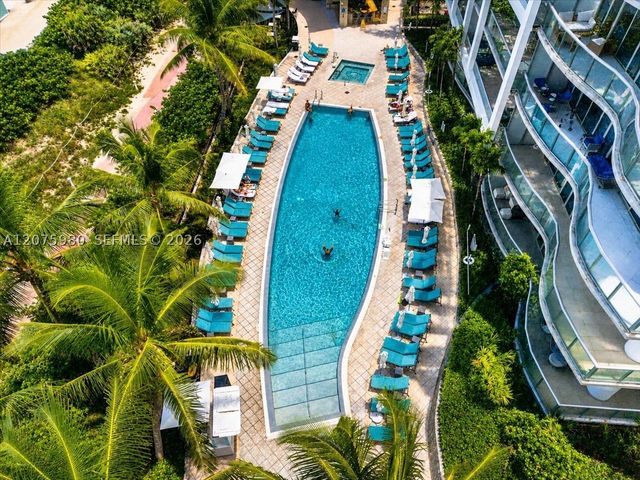 6799 Collins Ave 412, Miami Beach, FL 33141