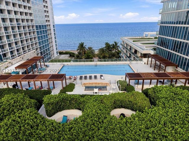 6799 Collins Ave 412, Miami Beach, FL 33141