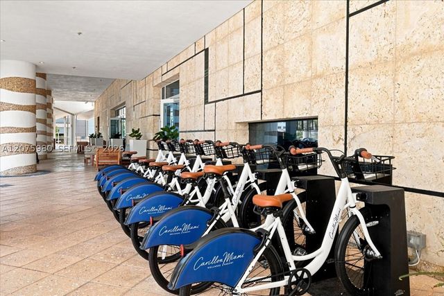 6799 Collins Ave 412, Miami Beach, FL 33141