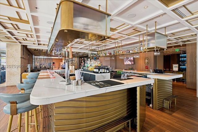 6799 Collins Ave 412, Miami Beach, FL 33141