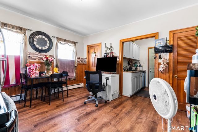 17 Austin Street, New Britain, CT 06051